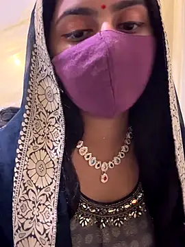 Dishasarmaa05 online show from November 17, 2:45 pm