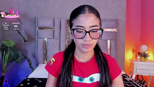 Snapshot of Tyla_Ks chatting on June 10, 8:08 pm Tyla Ks online show from June 10, 8:08 pm