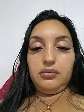 Snapshot of tu-bebitaa chatting on March 13, 8:59 am tu-bebitaa online show from March 13, 8:59 am