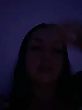 Snapshot of tu-bebitaa chatting on March 15, 4:35 am tu-bebitaa online show from March 15, 4:35 am