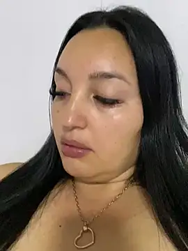 Snapshot of tu-bebitaa chatting on March 22, 7:15 am tu-bebitaa online show from March 22, 7:15 am