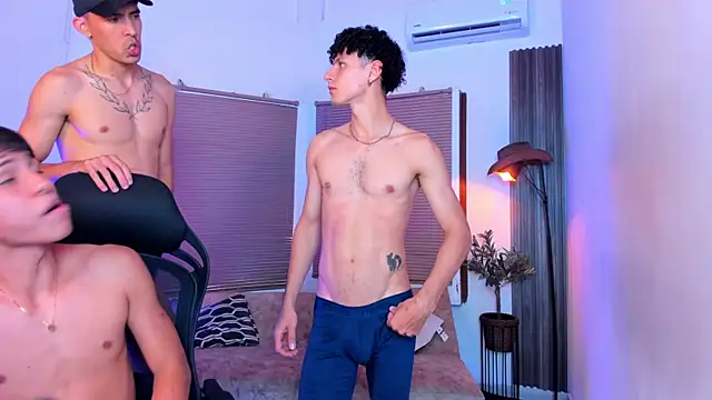 Fun BoysW online show from October 1, 2:06 am