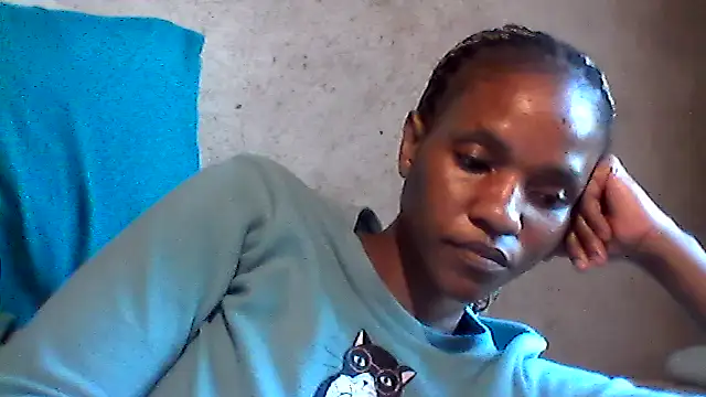 Snapshot of sexybigass31 chatting on May 27, 2:03 pm sexybigass31 online show from May 27, 2:03 pm