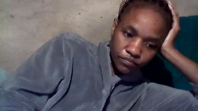 Snapshot of sexybigass31 chatting on June 6, 11:20 pm sexybigass31 online show from June 6, 11:20 pm