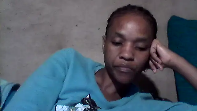 Snapshot of sexybigass31 chatting on June 16, 12:46 am sexybigass31 online show from June 16, 12:46 am