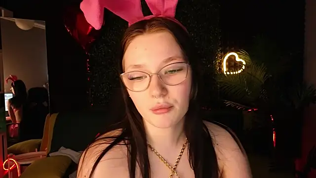 milliedoll online show from March 8, 1:28 am