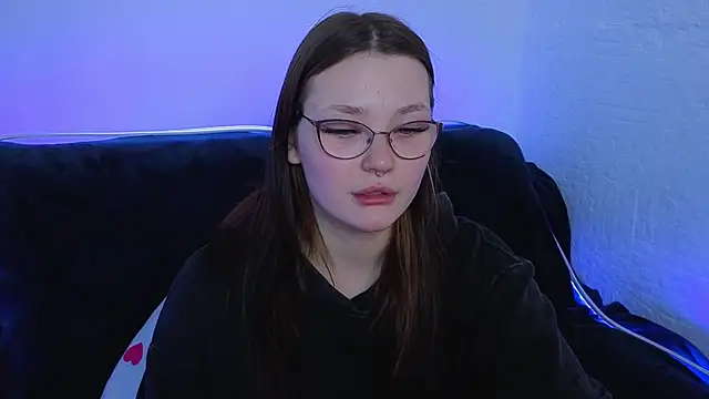 milliedoll online show from October 1, 8:31 am