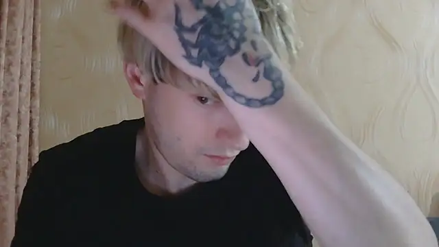 Snapshot of frama666 chatting on May 19, 8:59 pm frama666 online show from May 19, 8:59 pm