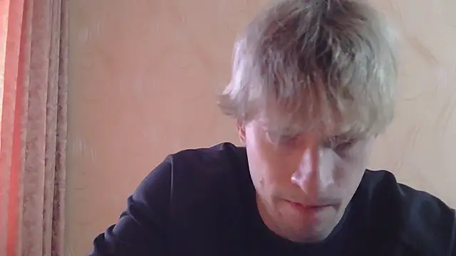 Snapshot of frama666 chatting on May 31, 4:14 pm frama666 online show from May 31, 4:14 pm