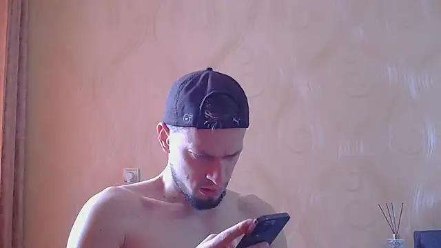 Snapshot of frama666 chatting on July 14, 10:21 am frama666 online show from July 14, 10:21 am