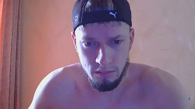Snapshot of frama666 chatting on July 23, 8:01 am frama666 online show from July 23, 8:01 am