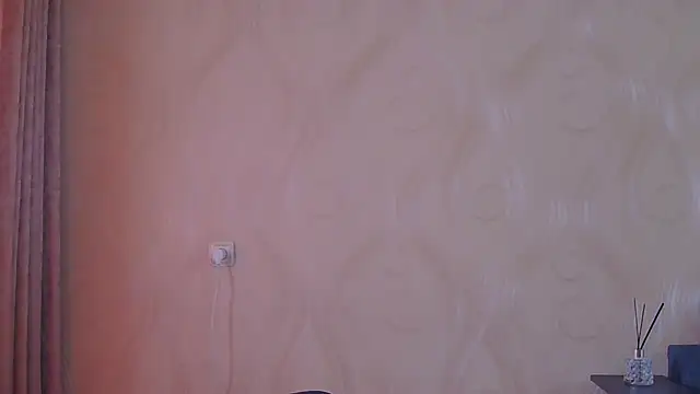 Snapshot of frama666 chatting on July 27, 8:54 am frama666 online show from July 27, 8:54 am