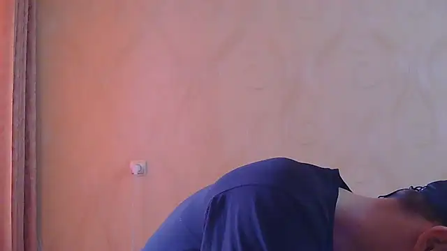 Snapshot of frama666 chatting on July 30, 8:57 am frama666 online show from July 30, 8:57 am
