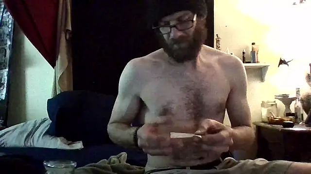 Snapshot of donut024 chatting on March 16, 8:11 pm donut024 online show from March 16, 8:11 pm