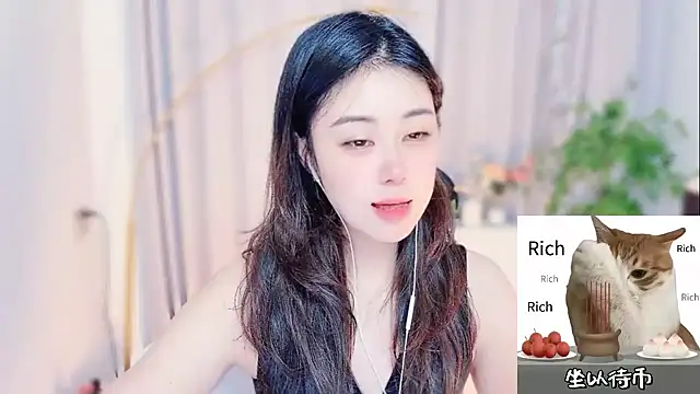 Snapshot of CC-777888 chatting on June 25, 12:09 pm CC-777888 online show from June 25, 12:09 pm