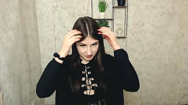 Snapshot of _MiaAngell chatting on March 5, 2:01 pm  MiaAngell online show from March 5, 2:01 pm