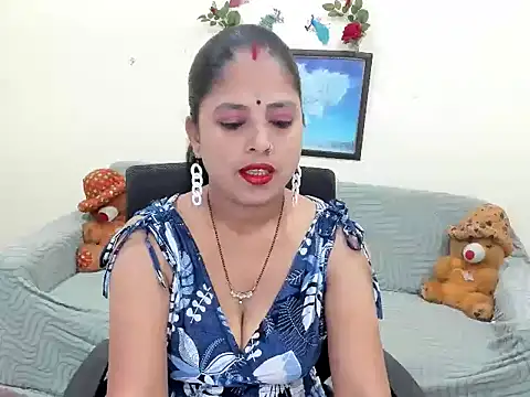 Snapshot of leahgotiii chatting on June 3, 2:58 am leahgotiii online show from June 3, 2:58 am