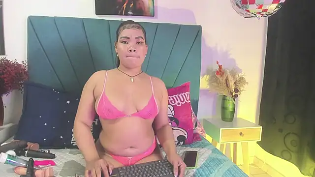 Mariana star1 online show from June 4, 4:18 am