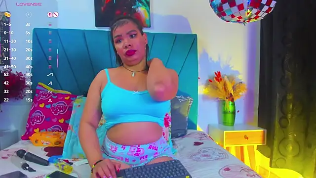 Mariana star1 online show from June 11, 4:10 am