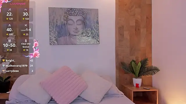 Lucia Brown  online show from June 14, 2:24 am