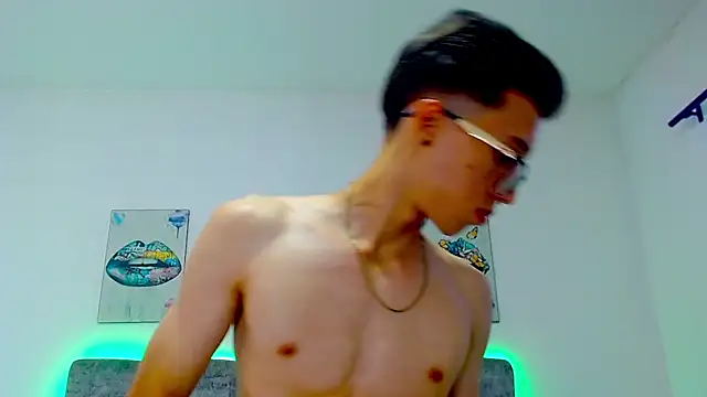 skinny bigcock02 online show from March 1, 10:42 pm