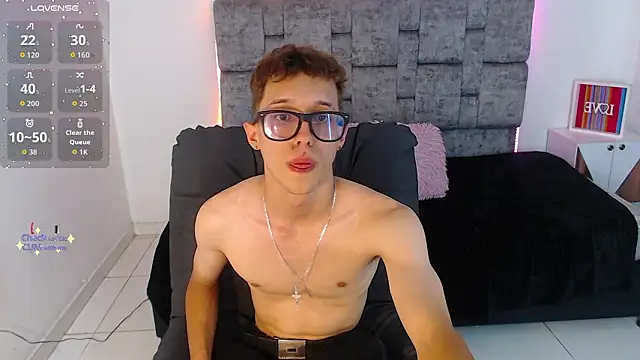 skinny bigcock02 online show from February 18, 9:11 pm