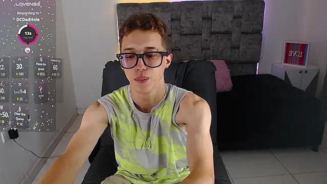 skinny bigcock02 online show from February 21, 8:10 pm