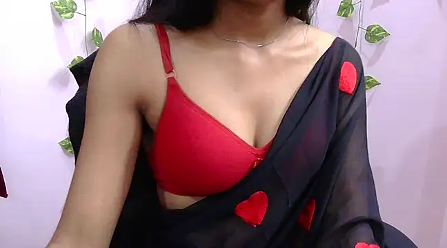 Cute Pihu01 online show from March 2, 1:36 am