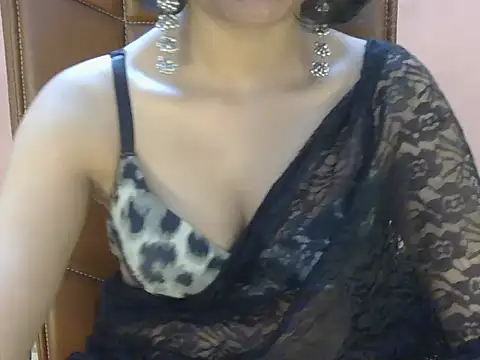 Snapshot of Cute_Pihu01 chatting on May 16, 7:56 pm Cute Pihu01 online show from May 16, 7:56 pm