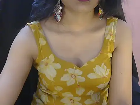 Snapshot of Cute_Pihu01 chatting on May 27, 7:00 pm Cute Pihu01 online show from May 27, 7:00 pm