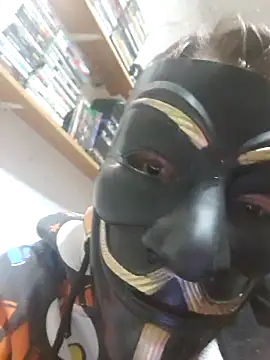 Zsikti900 online show from February 19, 7:59 pm