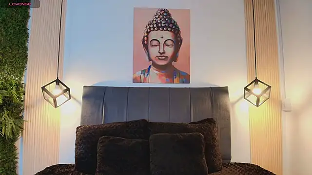 Cassie bloom online show from December 14, 8:13 pm