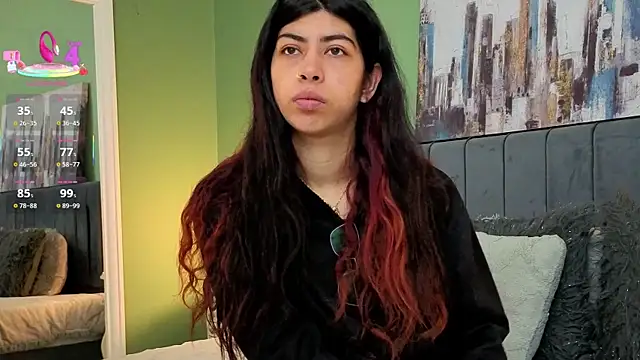 Cassie bloom online show from May 3, 3:12 am