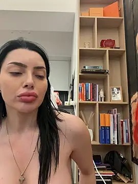 Mia Splash online show from May 19, 4:02 pm
