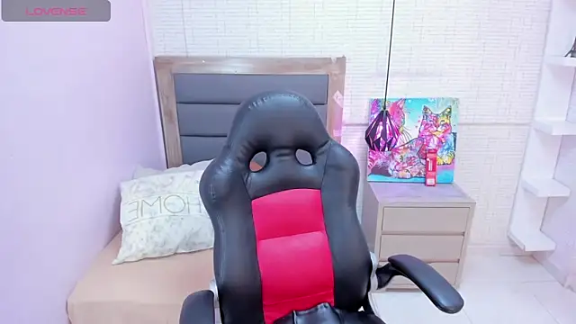 MEGANZARICK online show from October 25, 12:34 pm