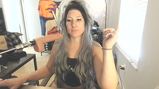 Snapshot of M3TAA chatting on October 10, 7:02 pm M3TAA online show from October 10, 7:02 pm