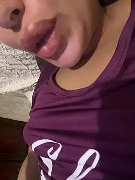 Snapshot of Sexlove1xo chatting on July 17, 7:30 pm Sexlove1xo online show from July 17, 7:30 pm