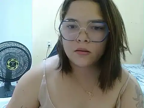 Snapshot of GoddessChaar chatting on February 23, 8:44 pm GoddessChaar online show from February 23, 8:44 pm