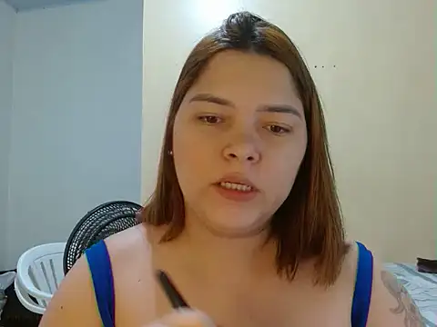 Snapshot of GoddessChaar chatting on February 25, 1:20 am GoddessChaar online show from February 25, 1:20 am