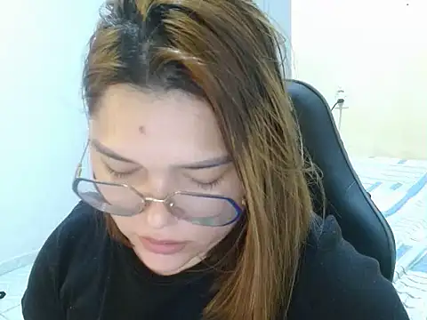 Snapshot of GoddessChaar chatting on March 1, 11:47 pm GoddessChaar online show from March 1, 11:47 pm