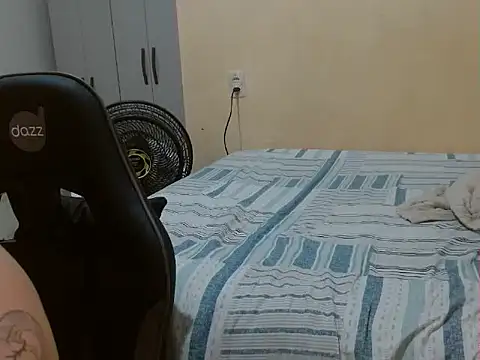 Snapshot of GoddessChaar chatting on March 2, 3:24 am GoddessChaar online show from March 2, 3:24 am