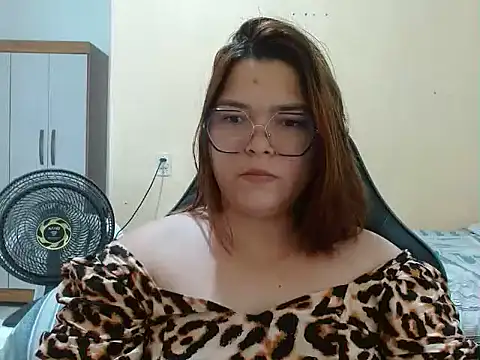 Snapshot of GoddessChaar chatting on March 7, 7:27 pm GoddessChaar online show from March 7, 7:27 pm