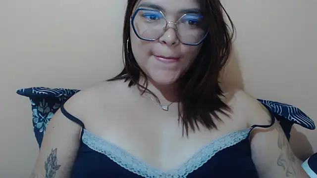 Snapshot of GoddessChaar chatting on November 25, 10:54 pm GoddessChaar online show from November 25, 10:54 pm