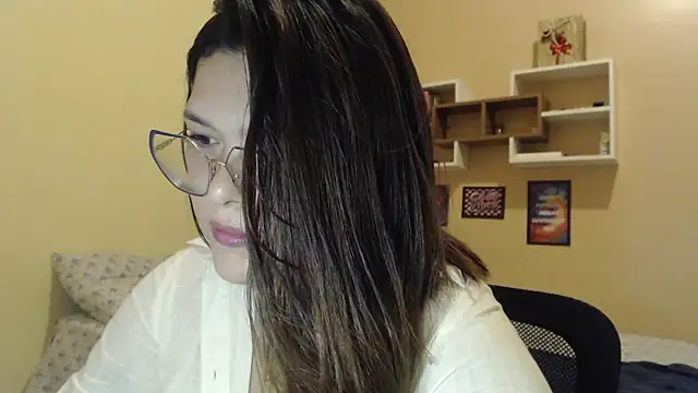 GoddessChaar online show from January 9, 10:11 pm