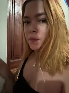 GoddessChaar online show from March 9, 12:25 am