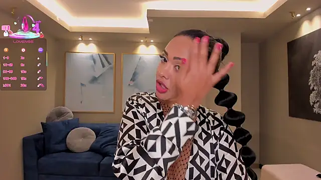 BrunaThompson online show from February 28, 3:26 pm