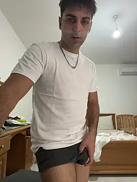 Snapshot of mikekmi21 chatting on October 10, 12:59 pm mikekmi21 online show from October 10, 12:59 pm