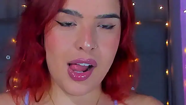 Anaroussew02 online show from March 8, 2:23 am