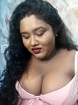 Snapshot of horny_diana chatting on October 11, 6:06 pm horny diana online show from October 11, 6:06 pm