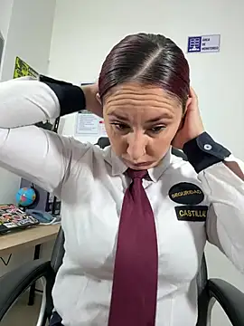 Snapshot of Megan-01- chatting on May 15, 12:45 pm Megan-01- online show from May 15, 12:45 pm
